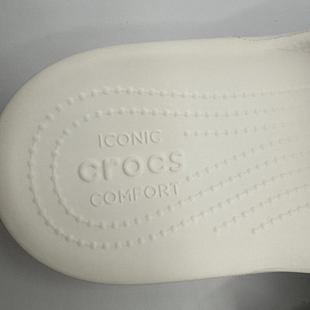 CROCS 205392-126 Unisex-Adults Bayaband Slides in White/Navy - M 8 / W 10‎
